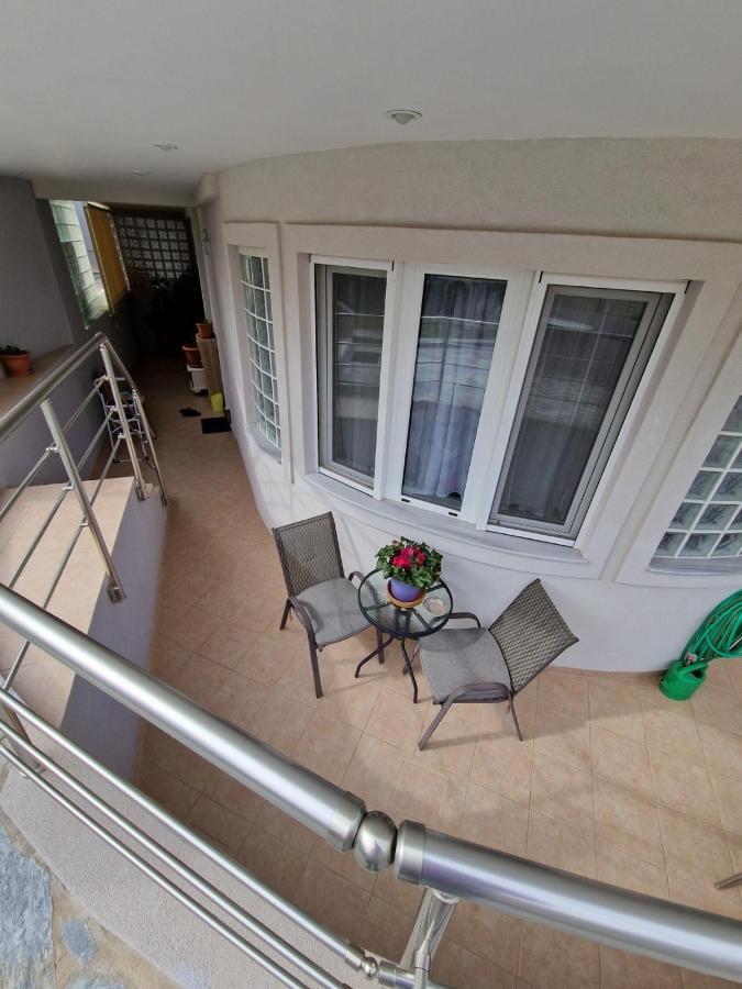 Lirika'S Airport House Διαμέρισμα Αρτέμιδα Εξωτερικό φωτογραφία